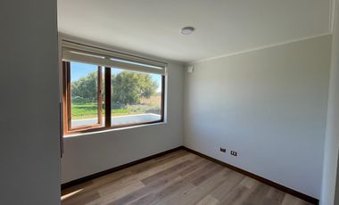 SE VENDE CASA