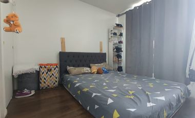 Se vende depto 1D, Serrano con, Santa Isabel