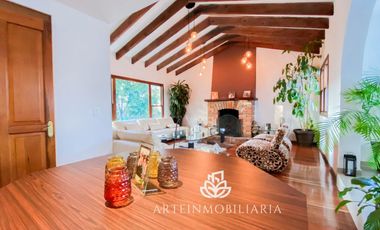 CASA LOMA DE VALLE ESCONDIDO. ZONA ESMERALDA.  5 RECAMARAS, 6 ESTACIONAMIENTOS