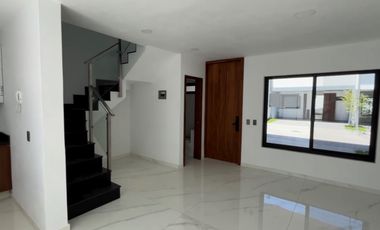 CASA EN VENTA EN EL COLLI URBANO, ZAPOPAN JALISCO