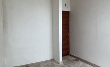 SE VENDE HERMOSA CASA DE 3 RECAMARAS A 10 MINUTOS DE LA PLAYA EN PLAYA DEL CARMEN JUNTO A MAYAKOBA