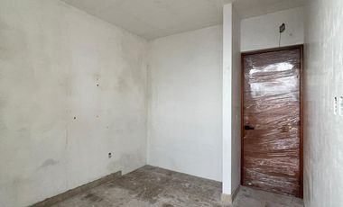 SE VENDE HERMOSA CASA DE 3 RECAMARAS A 10 MINUTOS DE LA PLAYA EN PLAYA DEL CARMEN JUNTO A MAYAKOBA