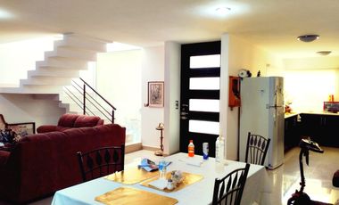 CASA EN VENTA EN PACHUCA CON ELEVADOR