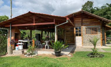 Finca Vacacional Vía Las Mercedes Santo Domingo Tsáchilas