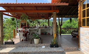 Finca Vacacional Vía Las Mercedes Santo Domingo Tsáchilas