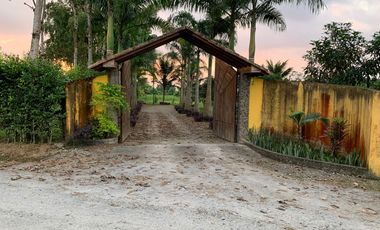 Finca Vacacional Vía Las Mercedes Santo Domingo Tsáchilas