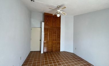 HERMOSA CASA UNA PLANTA