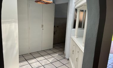 HERMOSA CASA UNA PLANTA