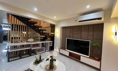 READY TO MOVE IN 2 BEDROOM LOFT TYPE CONDO UNIT FOR SALE IN BAKILID MANDAUE CITY