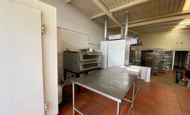 SE VENDE CASA CON USO COMERCIAL CENTRO HISTORICO TUNJA