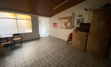 SE VENDE CASA CON USO COMERCIAL CENTRO HISTORICO TUNJA
