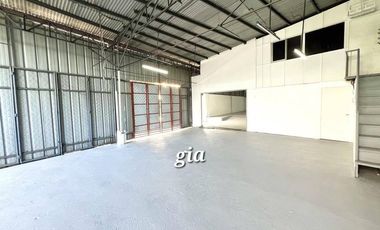 COMMERCIAL LOT FOR LEASE IN NEAR BUENDIA, MAKATI