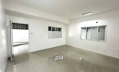 COMMERCIAL LOT FOR LEASE IN NEAR BUENDIA, MAKATI