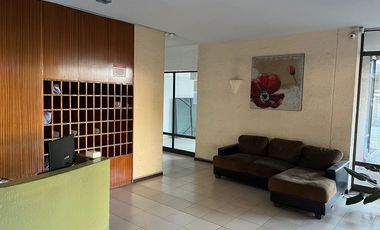 OPORTUNIDAD. AMPLIO DEPARTAMENTO. CERCA METRO LINEA 2