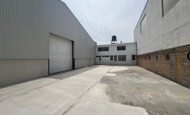 Renta Nave Calzada Ignacio Zaragoza cerca del Estadio