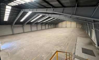Renta Nave Calzada Ignacio Zaragoza cerca del Estadio