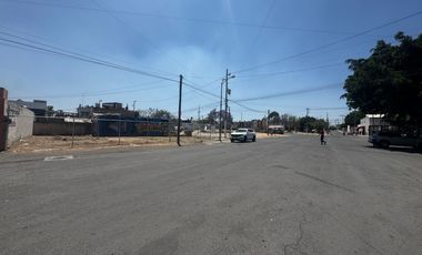 Terreno comercial en esquina en renta, Vistas de Tesistán, 235 m²
