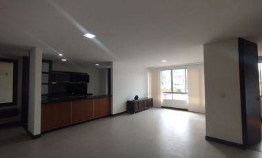 Apartamento en arriendo en Pinares Alto