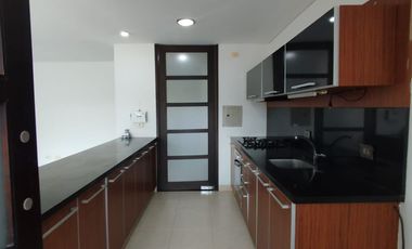 Apartamento en arriendo en Pinares Alto