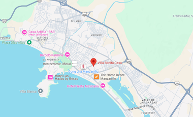 Casa ubicada en colonia México, Manzanillo. Con 3 recamaras y 168m2. Con Acceso controlado. A unos minutos de Playa Tortuga.