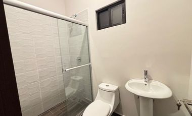 CASA A ESTRENAR EN RENTA EN CUMBRES SANTA CLARA, MONTERREY