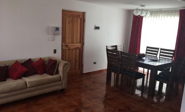 Cómoda casa en venta, cercana a Avenida Pedro Aguirre Cerda