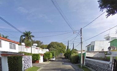 Bonita y amplia casa de remate en Cuautla, Morelos, Excelente oportunidad