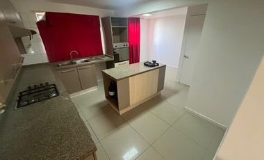 Casa Mediterránea en Terreno de 480 m², Condominio El Arado, Tiltil.