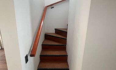 Casa Mediterránea en Terreno de 480 m², Condominio El Arado, Tiltil.