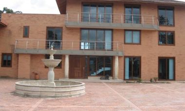 VENTA EXCELENTE CASA QUINTA EN FUNZA