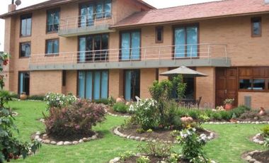 VENTA EXCELENTE CASA QUINTA EN FUNZA
