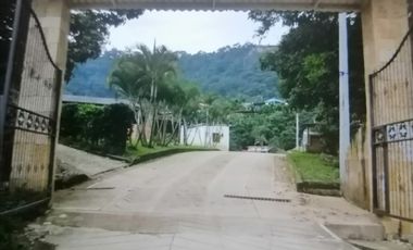EXCELENTE FINCA VIA A LA MESA CUNDINAMARCA RENTABLE
