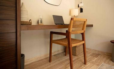 Beautiful Studio with Swimming lane next to Holistika Hotel.