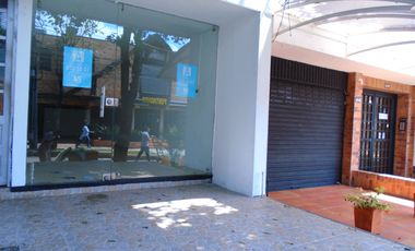 ARRIENDO LOCAL COMERCIAL EN CUDRA PLAY BUCARAMANGA