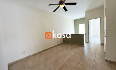 Casa en Renta en Fraccionamiento Privada Acueducto, Santa Catarina, UDEM.