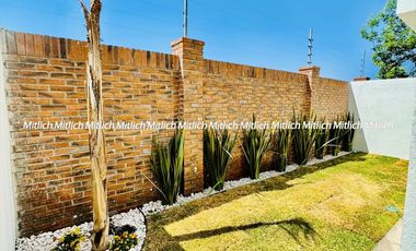 CASA EN VENTA  FRACC. ALTOZANO $5,520,000.