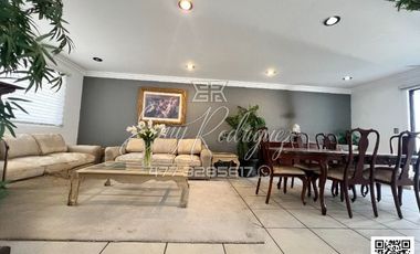 CASA EN RENTA, REAL DE BUGAMBILIAS, 3 REC. 2 CON BAÑO, 3 AUTOS, AMUEBLADA, EQUIPADA