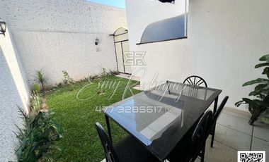CASA EN RENTA, REAL DE BUGAMBILIAS, 3 REC. 2 CON BAÑO, 3 AUTOS, AMUEBLADA, EQUIPADA
