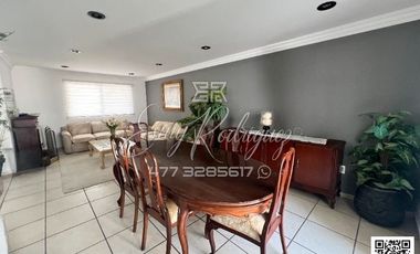 CASA EN RENTA, REAL DE BUGAMBILIAS, 3 REC. 2 CON BAÑO, 3 AUTOS, AMUEBLADA, EQUIPADA