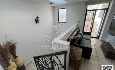 CASA EN RENTA, REAL DE BUGAMBILIAS, 3 REC. 2 CON BAÑO, 3 AUTOS, AMUEBLADA, EQUIPADA