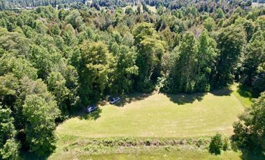 EN VENTA Hermosa parcela plana y con bosque a la vez