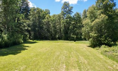 EN VENTA Hermosa parcela plana y con bosque a la vez