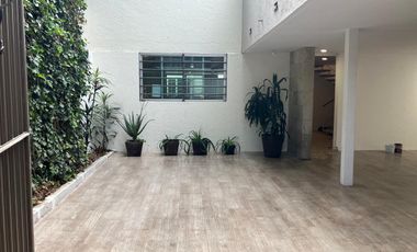 MAGNIFICA RESIDENCIA REMODELADA