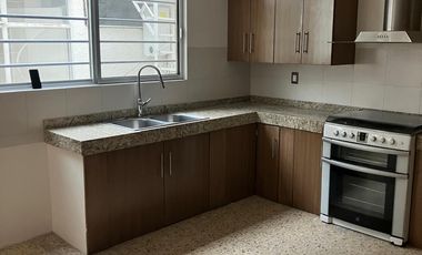 MAGNIFICA RESIDENCIA REMODELADA
