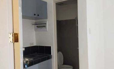 On Offer: High Rental Demand Location! Own 13.5sqm Studio Unit AA-806 in EL PUEBLO CONDOMINIUM Annex A Santa Mesa – Ideal for Students & Young Profess
