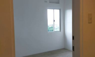 On Offer: High Rental Demand Location! Own 13.5sqm Studio Unit AA-806 in EL PUEBLO CONDOMINIUM Annex A Santa Mesa – Ideal for Students & Young Profess