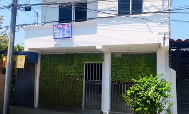 VENDO CASA EN PUERTO VALLARTA, COL. VALLE DORADO, NAYARIT