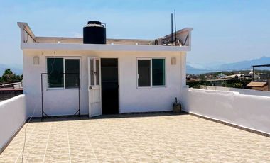 VENDO CASA EN PUERTO VALLARTA, COL. VALLE DORADO, NAYARIT