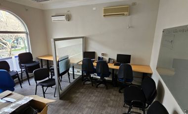 Avenida Libertad, Comercial