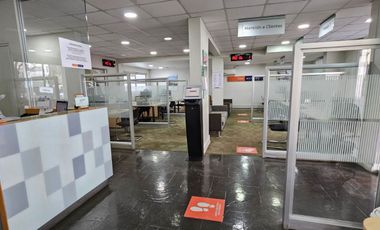 Avenida Libertad, Comercial